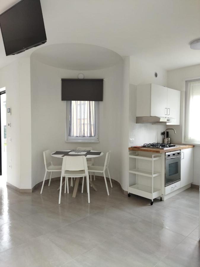 Riva'S Slim House 2 Leilighet Eksteriør bilde